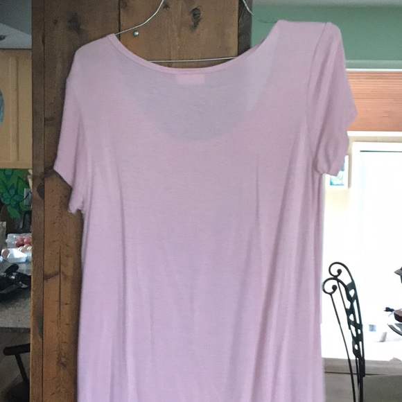 Pink tee - Picture 3 of 3